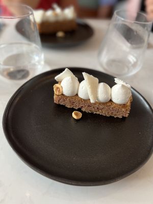 Weekly menu 13.05.2022 dessert (starter, main, dessert 18.5€)   at brEAThe Restaurant | Sushi végétal à Paris in Paris