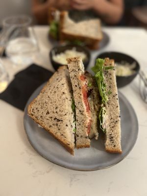 Weekly menu 2022.07.20 - Main  at brEAThe Restaurant | Sushi végétal à Paris in Paris