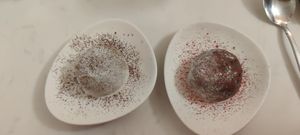  at brEAThe Restaurant | Sushi végétal à Paris in Paris