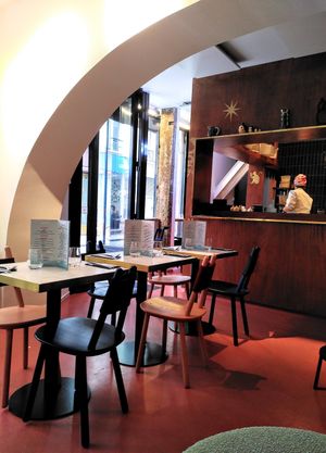 Interior at brEAThe Restaurant | Sushi végétal à Paris in Paris