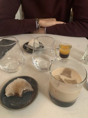   at brEAThe Restaurant | Sushi végétal à Paris in Paris