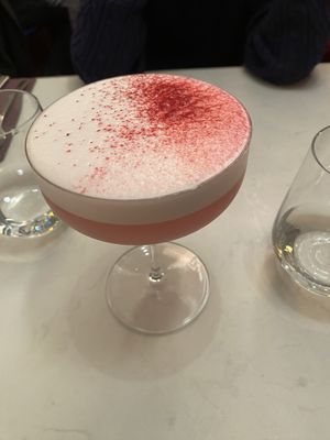 Rose Cocktail  at brEAThe Restaurant | Sushi végétal à Paris in Paris
