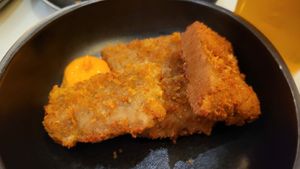 Seitan Panko at brEAThe Restaurant | Sushi végétal à Paris in Paris