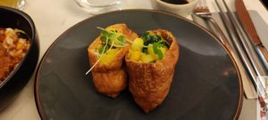 INARI MANGO-“TUNA” at brEAThe Restaurant | Sushi végétal à Paris in Paris