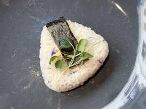   at brEAThe Restaurant | Sushi végétal à Paris in Paris