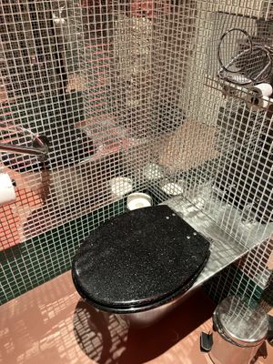   at brEAThe Restaurant | Sushi végétal à Paris in Paris