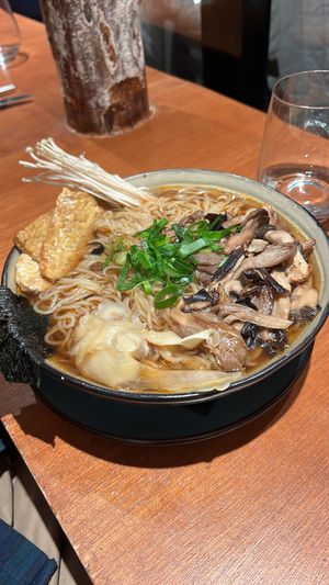 Ramen XL  at brEAThe Restaurant | Sushi végétal à Paris in Paris