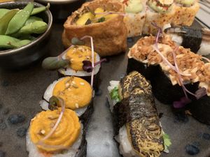 The „taste-a-bit-of-everything“ plate  at brEAThe Restaurant | Sushi végétal à Paris in Paris