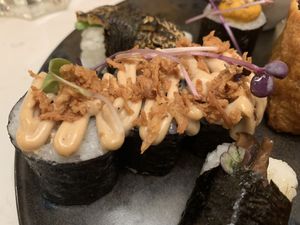   at brEAThe Restaurant | Sushi végétal à Paris in Paris