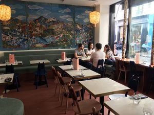   at brEAThe Restaurant | Sushi végétal à Paris in Paris