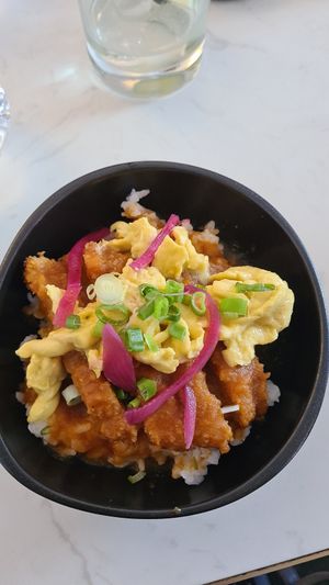  at brEAThe Restaurant | Sushi végétal à Paris in Paris