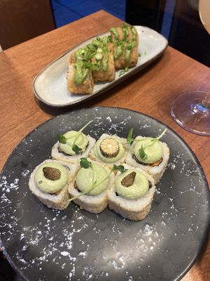   at brEAThe Restaurant | Sushi végétal à Paris in Paris