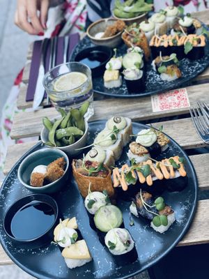   at brEAThe Restaurant | Sushi végétal à Paris in Paris