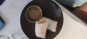  at brEAThe Restaurant | Sushi végétal à Paris in Paris