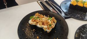  at brEAThe Restaurant | Sushi végétal à Paris in Paris