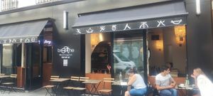  at brEAThe Restaurant | Sushi végétal à Paris in Paris