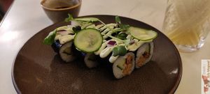 Maki provencal : Cucumber, dill cream, red onion and herb-marinated tempeh at brEAThe Restaurant | Sushi végétal à Paris in Paris