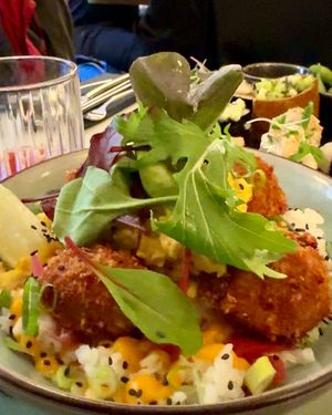 Donburi at brEAThe Restaurant | Sushi végétal à Paris in Paris