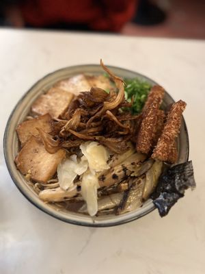 Ramen  at brEAThe Restaurant | Sushi végétal à Paris in Paris
