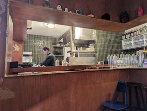  at brEAThe Restaurant | Sushi végétal à Paris in Paris