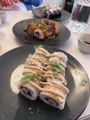   at brEAThe Restaurant | Sushi végétal à Paris in Paris