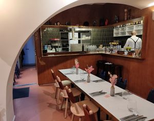  at brEAThe Restaurant | Sushi végétal à Paris in Paris