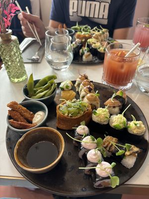  at brEAThe Restaurant | Sushi végétal à Paris in Paris