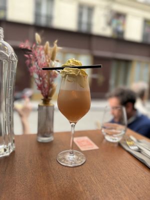   at brEAThe Restaurant | Sushi végétal à Paris in Paris