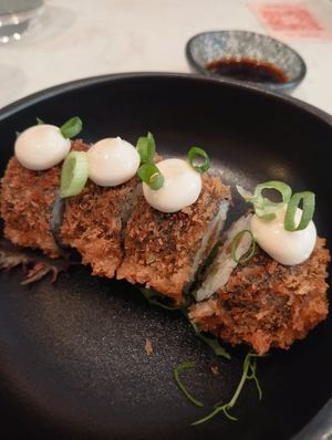  at brEAThe Restaurant | Sushi végétal à Paris in Paris