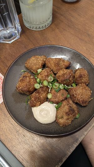  at brEAThe Restaurant | Sushi végétal à Paris in Paris