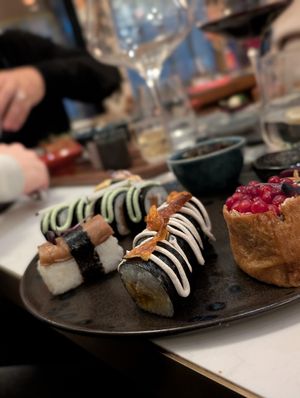  at brEAThe Restaurant | Sushi végétal à Paris in Paris