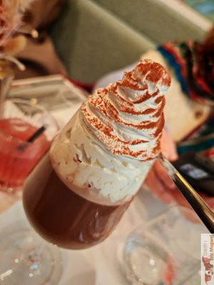 Viennese Chocolate  at brEAThe Restaurant | Sushi végétal à Paris in Paris