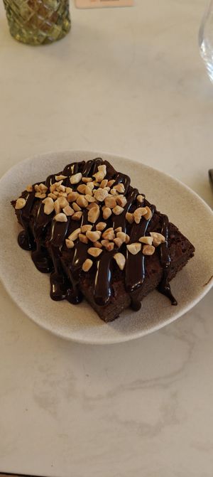  at brEAThe Restaurant | Sushi végétal à Paris in Paris