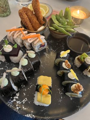  at brEAThe Restaurant | Sushi végétal à Paris in Paris