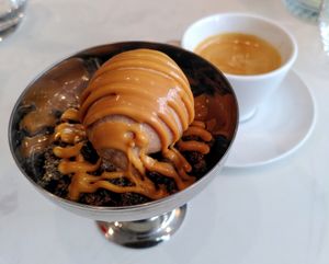 Cinnamon/Whisky Ice-cream at brEAThe Restaurant | Sushi végétal à Paris in Paris