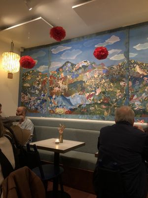 inside   at brEAThe Restaurant | Sushi végétal à Paris in Paris