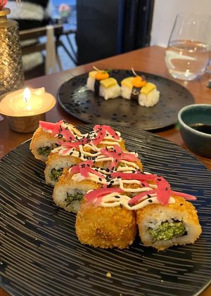   at brEAThe Restaurant | Sushi végétal à Paris in Paris