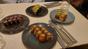  at brEAThe Restaurant | Sushi végétal à Paris in Paris