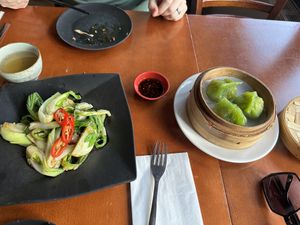 Pak Choi in garlic 🧄 sauce and vegan dumplings 🥟 Yum!   at LuLu Shanghai Delicacy & Sake Bar in North London