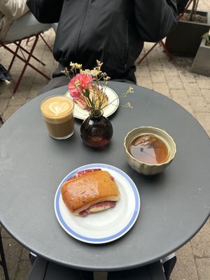   at Broder Jakobs Stenugnsbageri in Lund