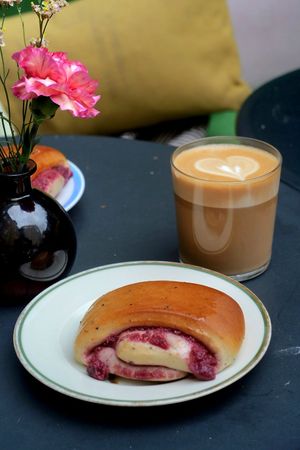Raspberry pastry at Broder Jakobs Stenugnsbageri in Lund