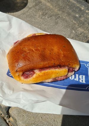 Vegan pastry at Broder Jakobs Stenugnsbageri in Lund