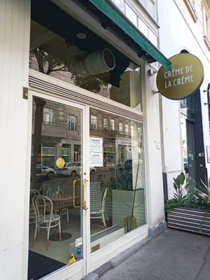 Entrance at Crème de la Crème in Vienna