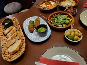 Vegan tapas at Bodega Bühlot in Buehl