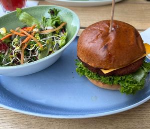 wolpertinger (vegan) & beilagensalat at Hans im Glück - Nymphenburg in Munich