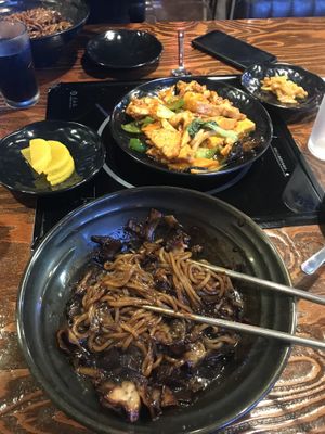   at Haeolbin Deopbap - 하얼빈덮밥 in Seoul