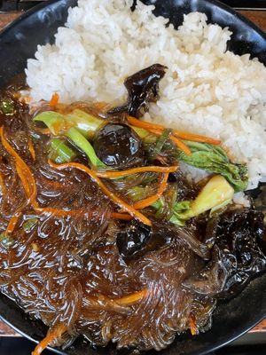 Noodles  at Haeolbin Deopbap - 하얼빈덮밥 in Seoul