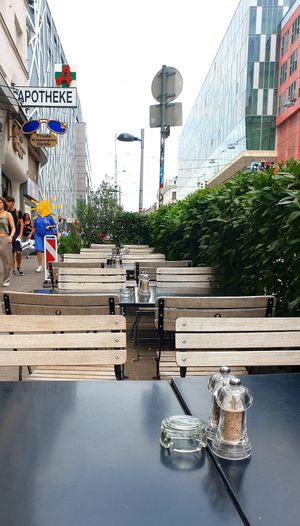  at Joseph Brot in Vienna