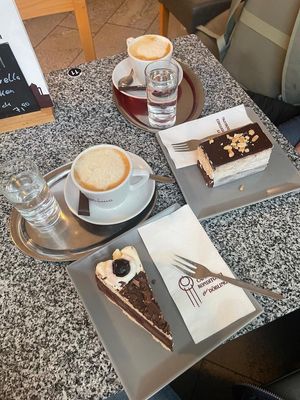  at Cafe Konditorei Oberdöbling in Vienna