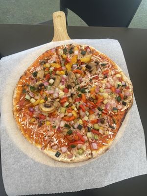 Pizza vegana  at Galp in Medina Del Campo